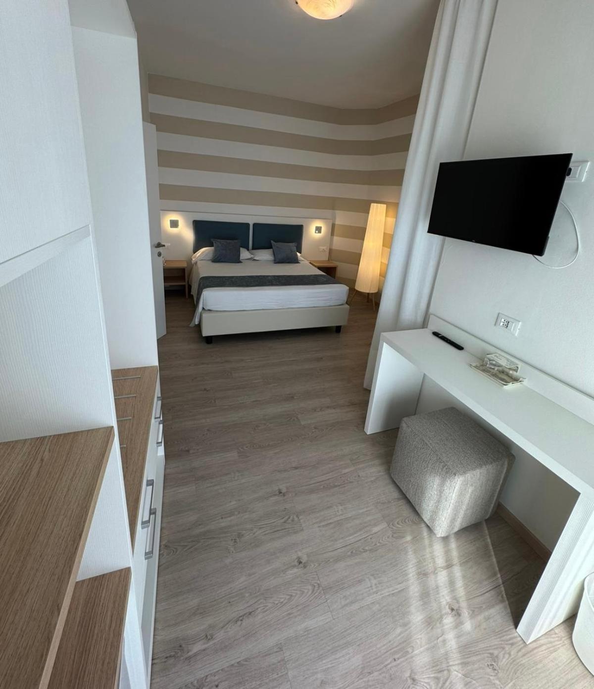 Hotel San Francisco Lignano Sabbiadoro Eksteriør bilde